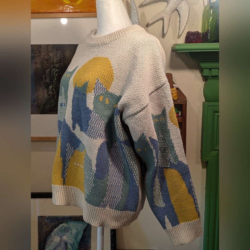 Vintage Cream Sweater with Blue, Green and Yellow Cat Motif - Picture 7 of 8